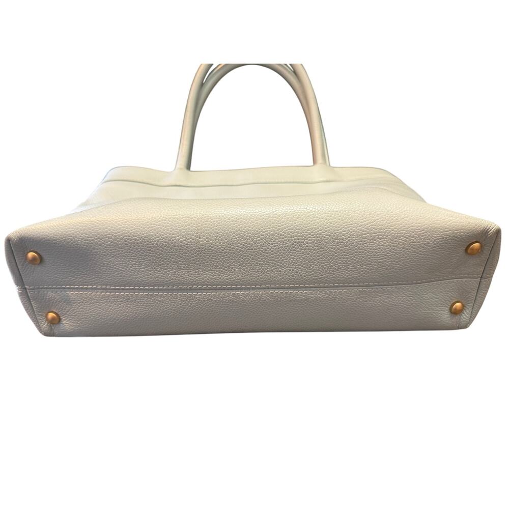 Chanel Baby Blue Caviar Leather CC Tote*Financially Backed COA*hologram in tact - Picture 4 of 7